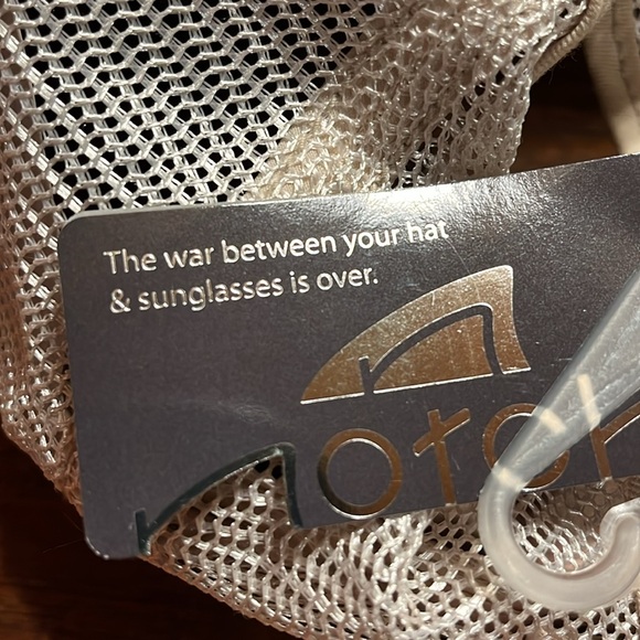 Notch adjustable camo ponytail women’s baseball cap - Picture 9 of 9